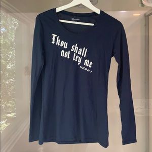 long sleeve t-shirt